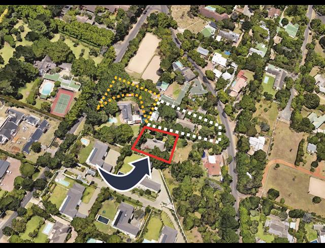 6 BEDROOM HOUSE FOR SALE IN CONSTANTIA